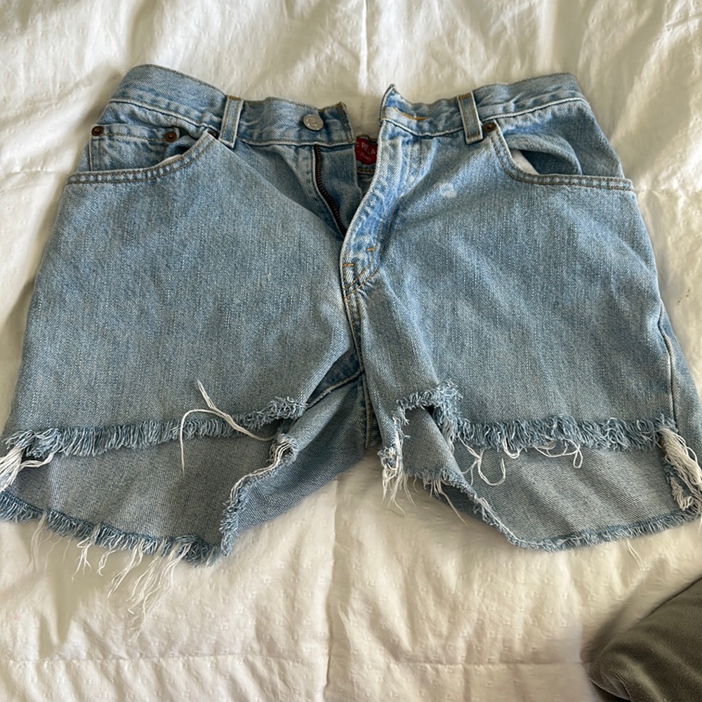 Levi Jean short